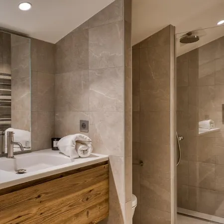 Chalet Luxueux Pour 12 Personnes - Beaute Et Luxe Prázdninový dům *